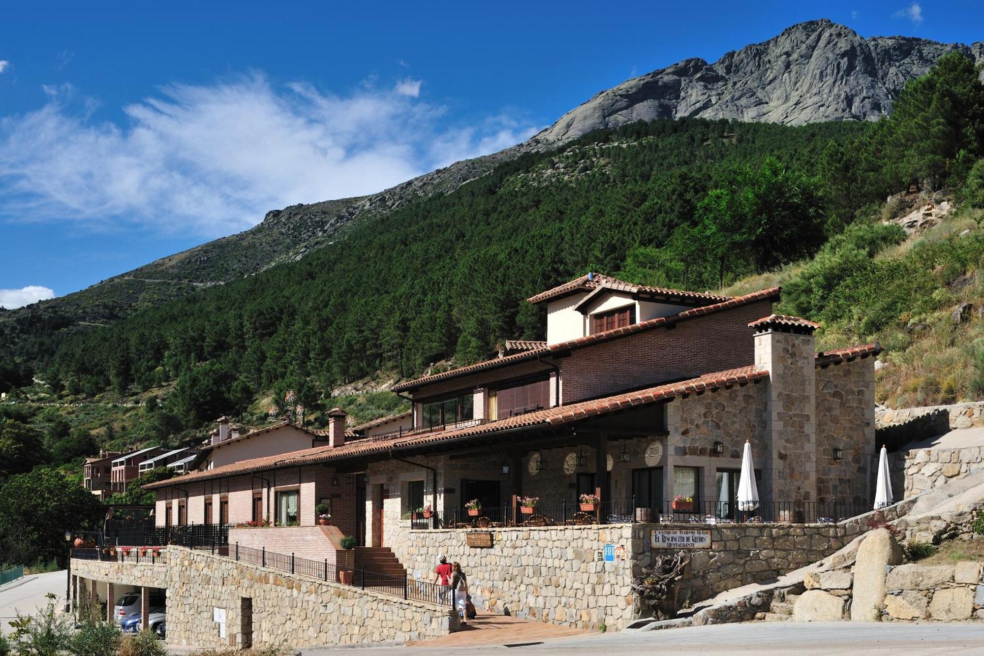 Hotel Rural Y Restaurante, Rinconcito De Gredos Cuevas Del Valle Buitenkant foto